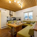Apartamento Aaron *